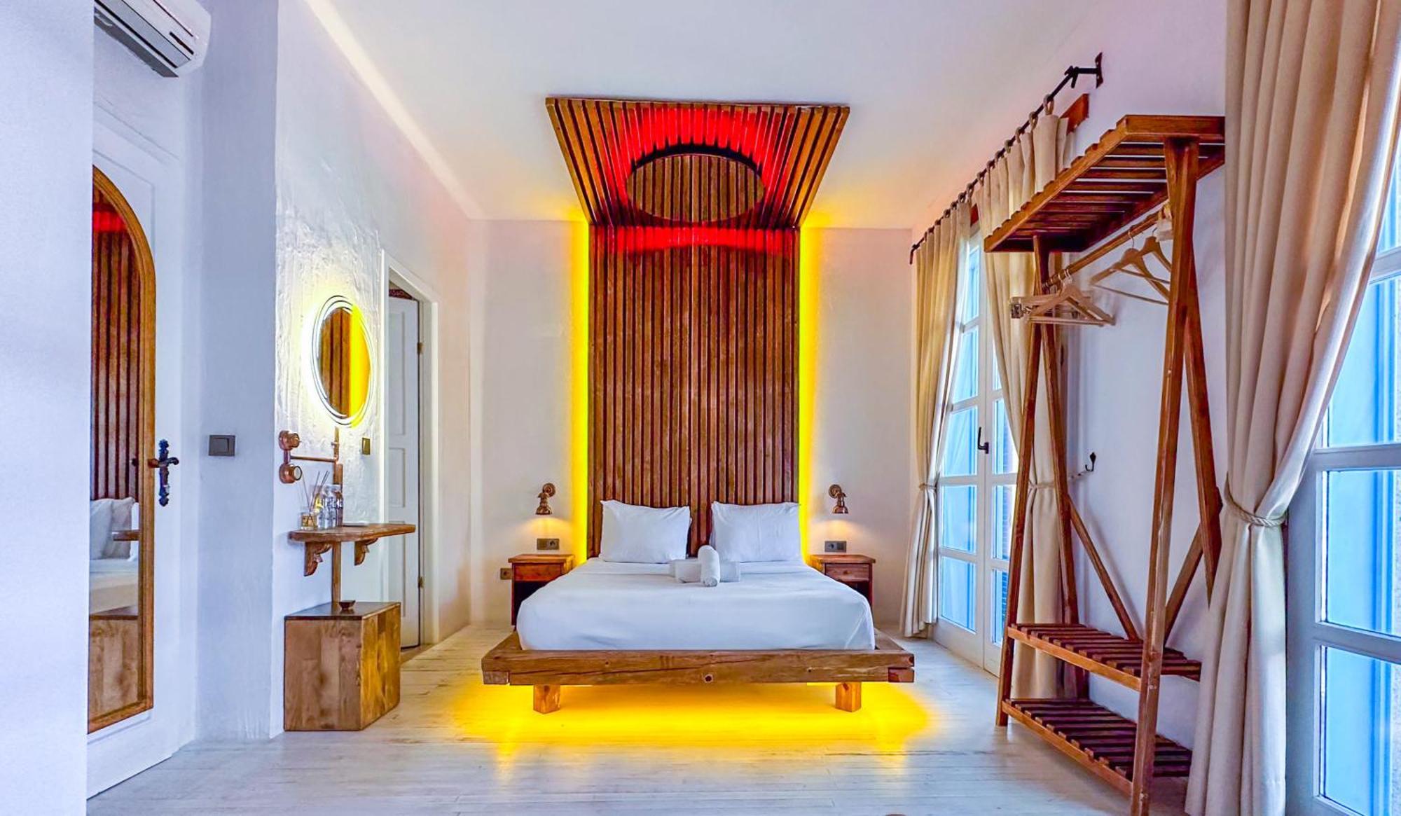 Banana Alacati Food & Stay - Adults Only المظهر الخارجي الصورة