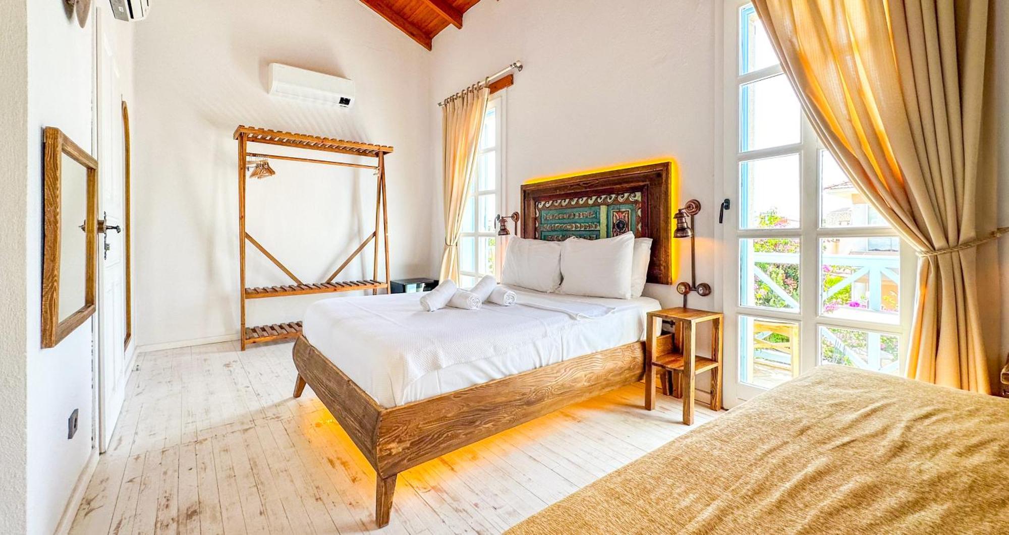 Banana Alacati Food & Stay - Adults Only المظهر الخارجي الصورة